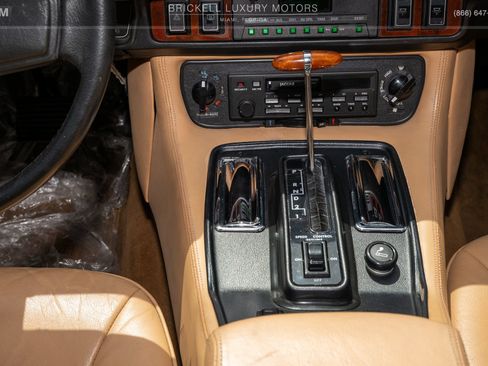 Used 1987 Jaguar XJS V12 Coupe RWD image 19
