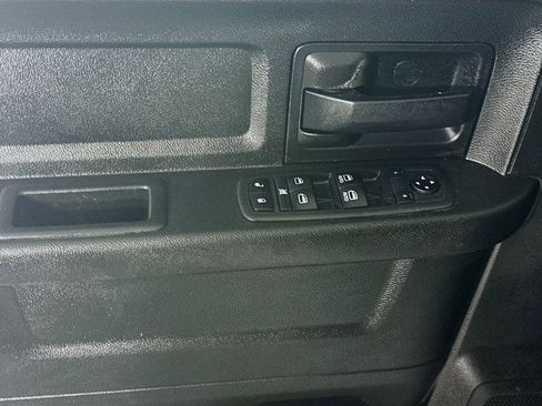 Used 2020 RAM 3500 Tradesman w/ Chrome Appearance Group image 24