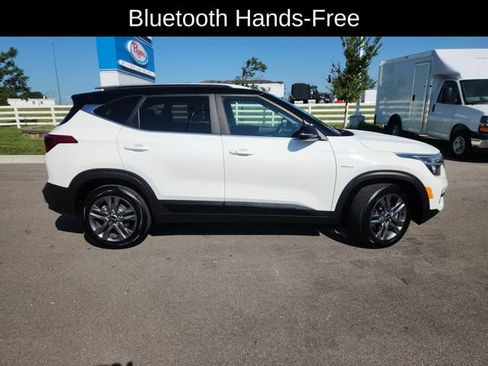 Used 2022 Kia Seltos S AWD/4WD image 12