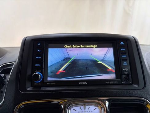 Used 2012 Chrysler Town & Country Touring-L w/ Premium Group FWD image 53
