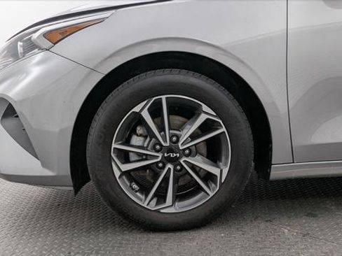 Used 2023 Kia Forte LXS FWD image 30