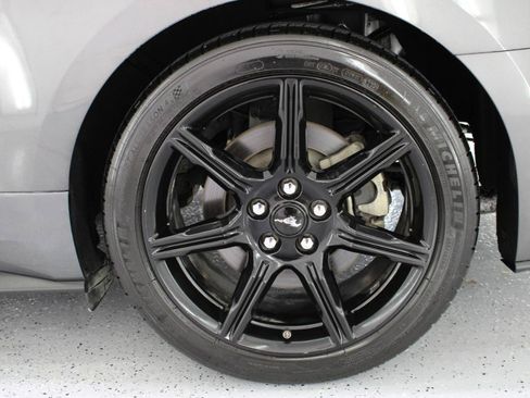 Used 2019 Ford Mustang GT w/ Equipment Group 301A RWD image 76