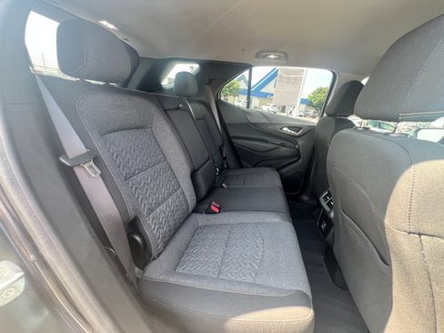 Used 2022 Chevrolet Equinox LT FWD image 31