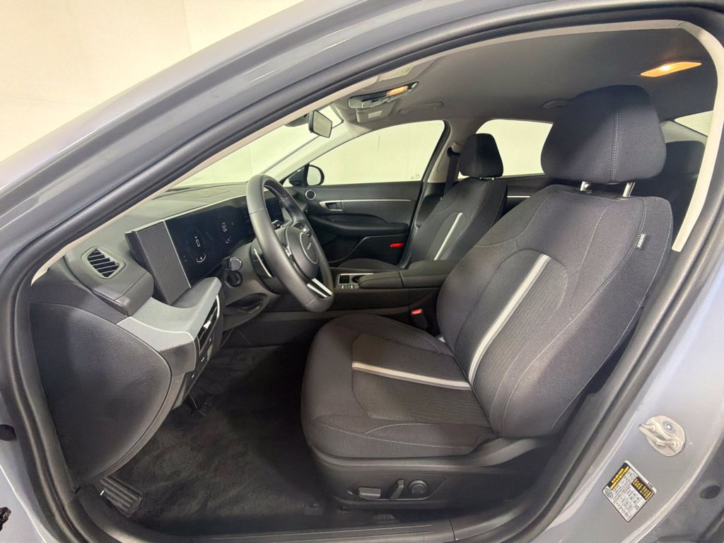 Certified 2025 Hyundai Sonata SEL FWD image 21