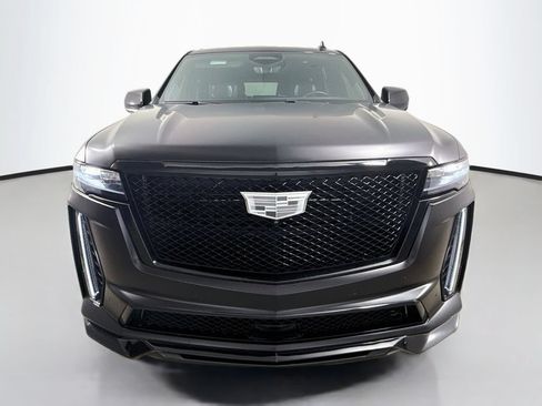 Used 2023 Cadillac Escalade V w/ LPO, ONYX Package AWD/4WD image 2