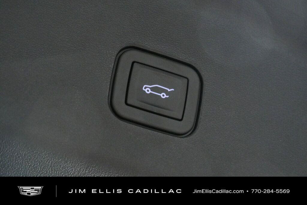 Certified 2026 Cadillac Vistiq Luxury w/ LPO, Floor Liner Package AWD/4WD image 28