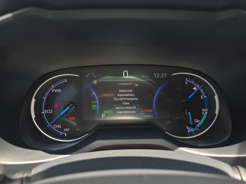 Used 2025 Toyota RAV4 SE AWD/4WD image 19