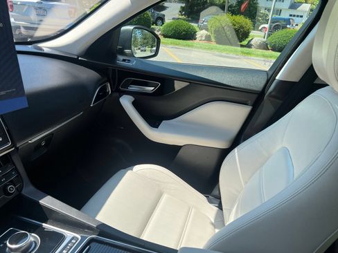 Used 2018 Jaguar F-PACE Prestige AWD/4WD image 37