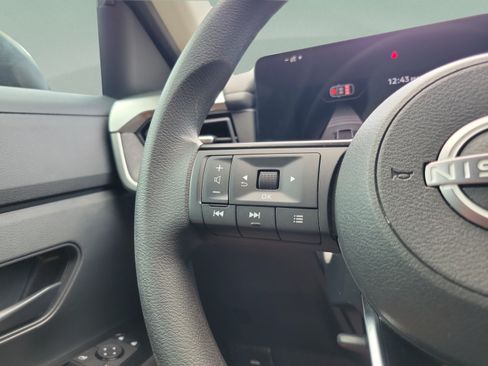 Used 2026 Nissan Kicks S FWD image 16