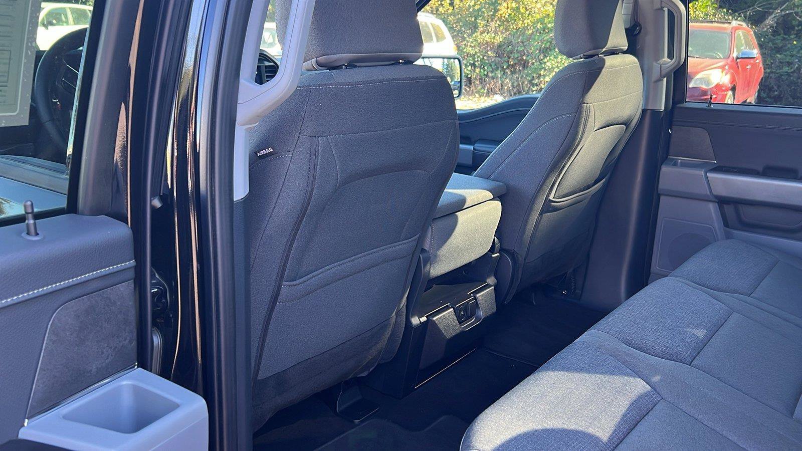 Used 2025 Ford F150 XLT w/ Equipment Group 301A Standard AWD/4WD image 9