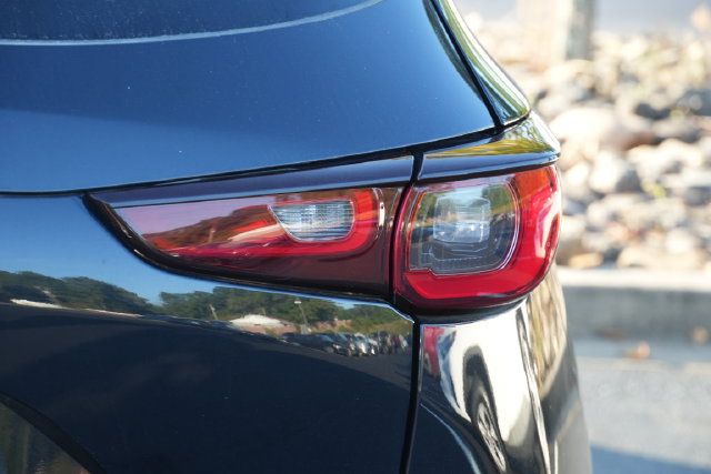 Used 2025 MAZDA CX-5 AWD 2.5 S w/ Select Package image 18