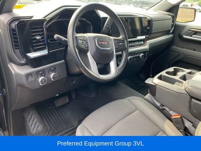 Used 2024 GMC Sierra 1500 Elevation