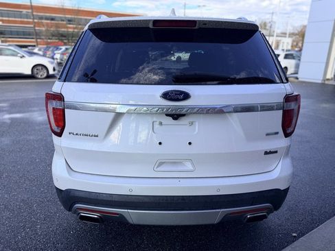 Used 2017 Ford Explorer Platinum image 5