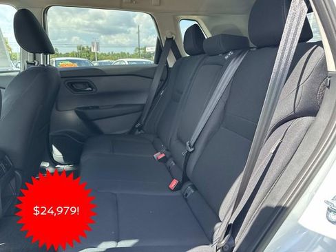 New 2026 Nissan Rogue S image 7