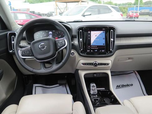 Used 2022 Volvo XC40 T5 Inscription w/ Advanced Package AWD/4WD image 15