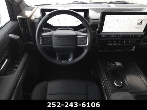 Used 2025 GMC Hummer EV 3X AWD/4WD image 14