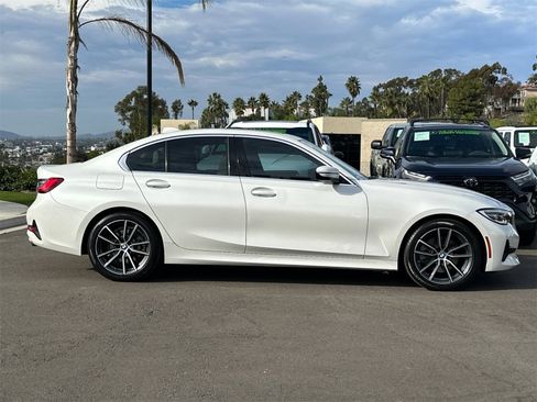 Used 2019 BMW 330i Sedan w/ Convenience Package image 2