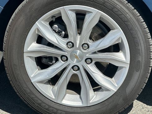 Used 2024 Chevrolet Malibu LT image 25