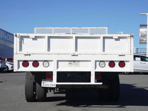 Used 2022 RAM 4500 Tradesman w/ Chrome Appearance Group image 4