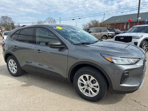 New 2026 Ford Escape Active w/ Tech Pack #1 AWD/4WD image 9