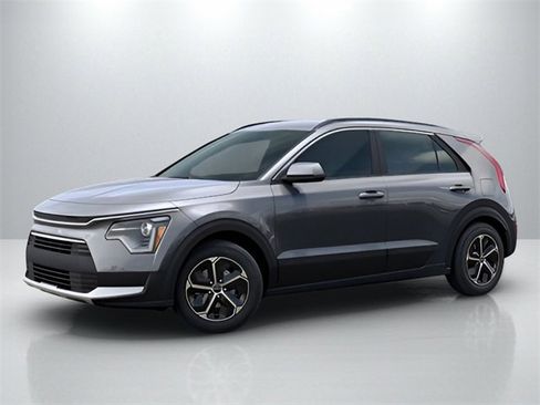 Certified 2025 Kia Niro LX image 3