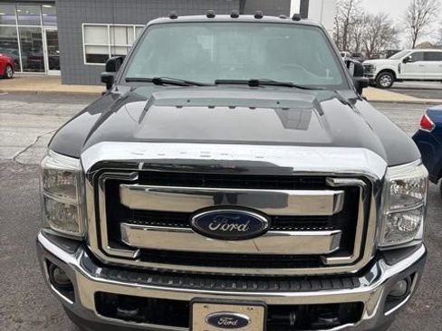 Used 2014 Ford F350 Lariat w/ Lariat Ultimate Package image 4