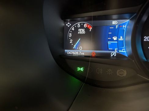 Used 2022 Ford Edge SEL w/ Convenience Package AWD/4WD image 21