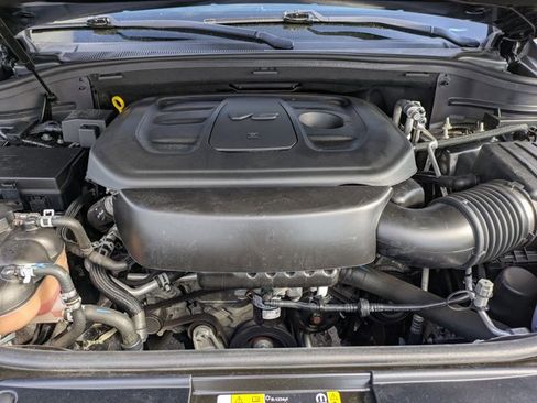 Used 2021 Jeep Grand Cherokee Laredo image 20