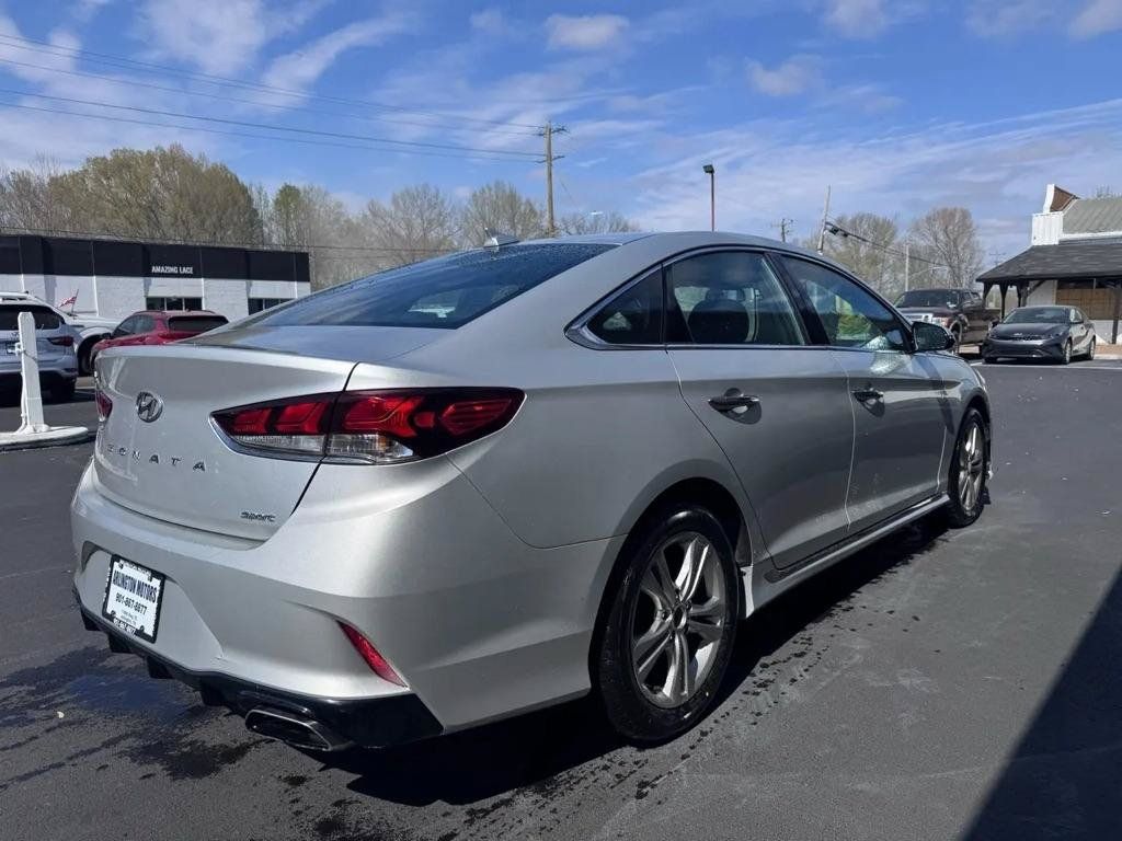 Used 2018 Hyundai Sonata Sport FWD image 4