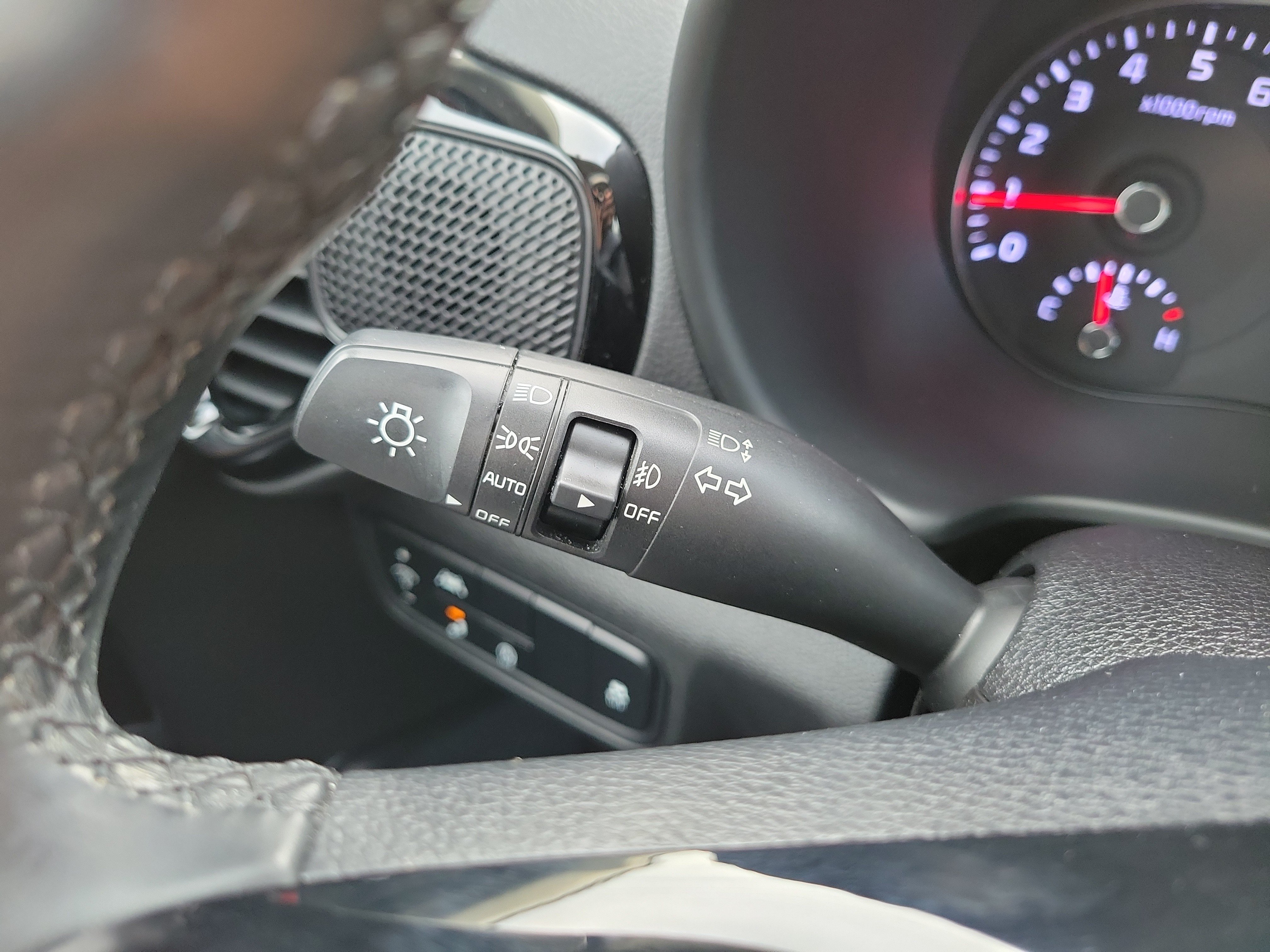 Used 2022 Kia Soul EX FWD image 30