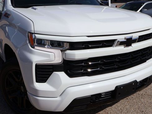Used 2022 Chevrolet Silverado 1500 RST AWD/4WD image 8