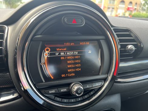 Used 2016 MINI Cooper Clubman FWD image 37