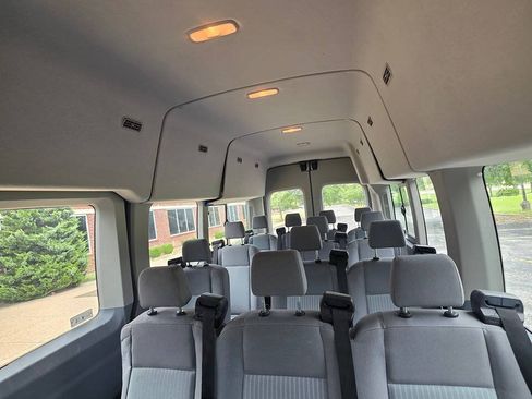 Used 2018 Ford Transit 350 XL RWD image 13