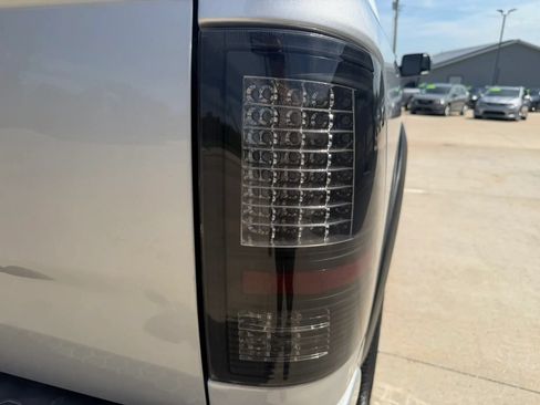 Used 2016 RAM 1500 Express AWD/4WD image 58