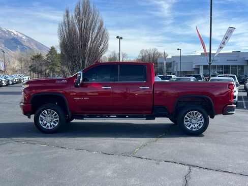 Used 2022 Chevrolet Silverado 3500 High Country w/ Z71 Off-Road Package AWD/4WD image 11