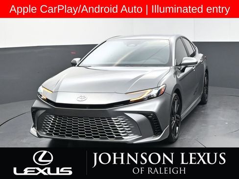 Used 2026 Toyota Camry XSE FWD image 5