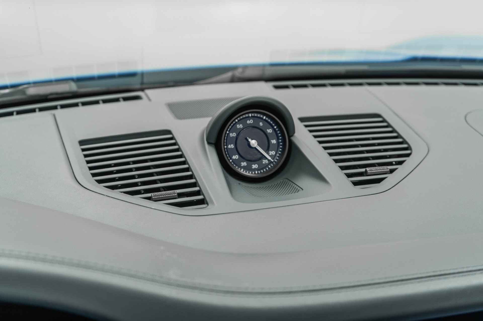 Used 2023 Porsche 911 Carrera image 26