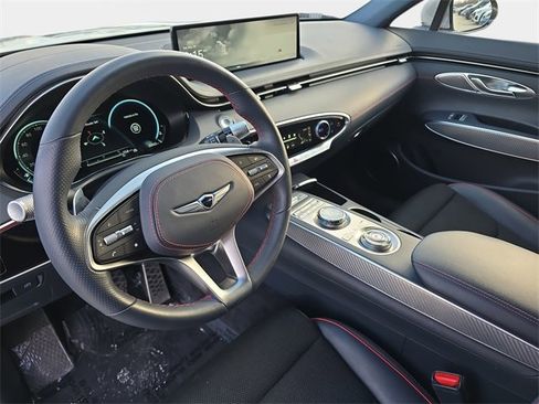 Used 2023 Genesis GV70 2.5T w/ Sport Prestige Package image 19
