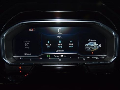 Used 2024 Chevrolet Silverado 1500 High Country w/ Technology Package image 58