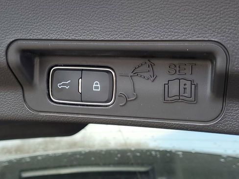 Used 2023 Ford Explorer ST w/ Equipment Group 401A AWD/4WD image 9