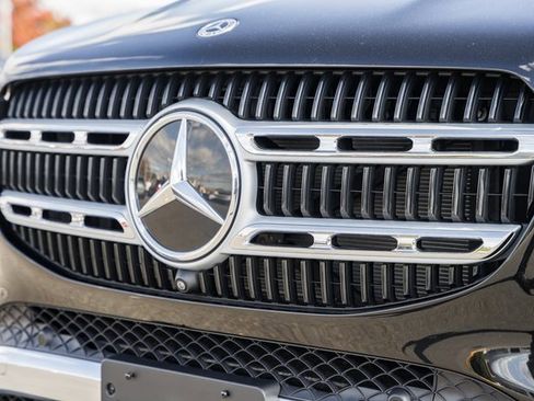 Certified 2025 Mercedes-Benz GLE 450e 4MATIC image 13