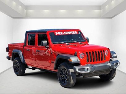 Used 2023 Jeep Gladiator Sport