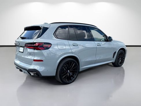 New 2026 BMW X5 sDrive40i w/ M Sport Package RWD image 3