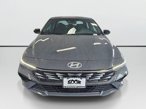 New 2026 Hyundai Elantra SEL Sport Premium FWD image 8