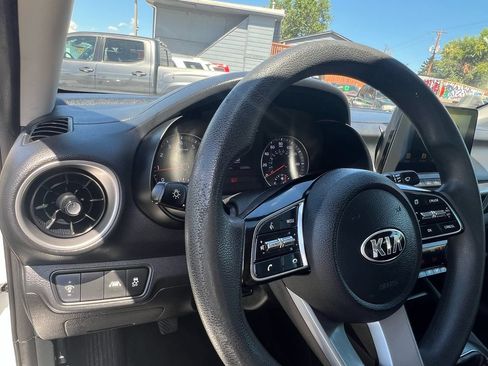 Used 2019 Kia Forte Sedan FWD image 19