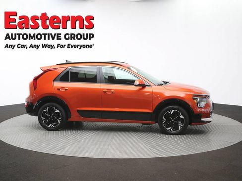 Used 2023 Kia Niro Wind w/ Wind Preserve Package FWD image 44