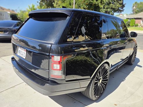 Used 2017 Land Rover Range Rover HSE AWD/4WD image 17