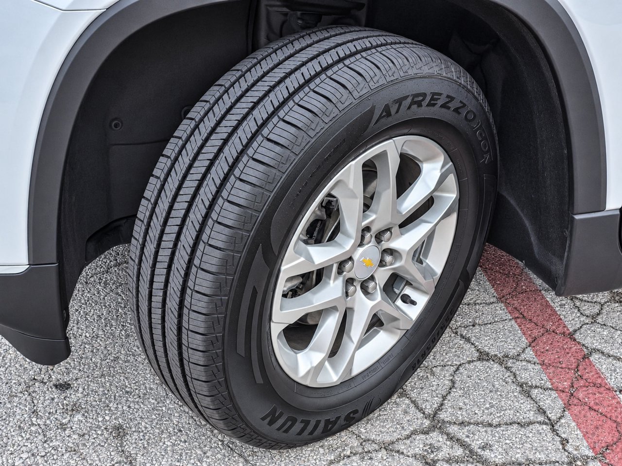 Certified 2021 Chevrolet Traverse LT FWD image 12