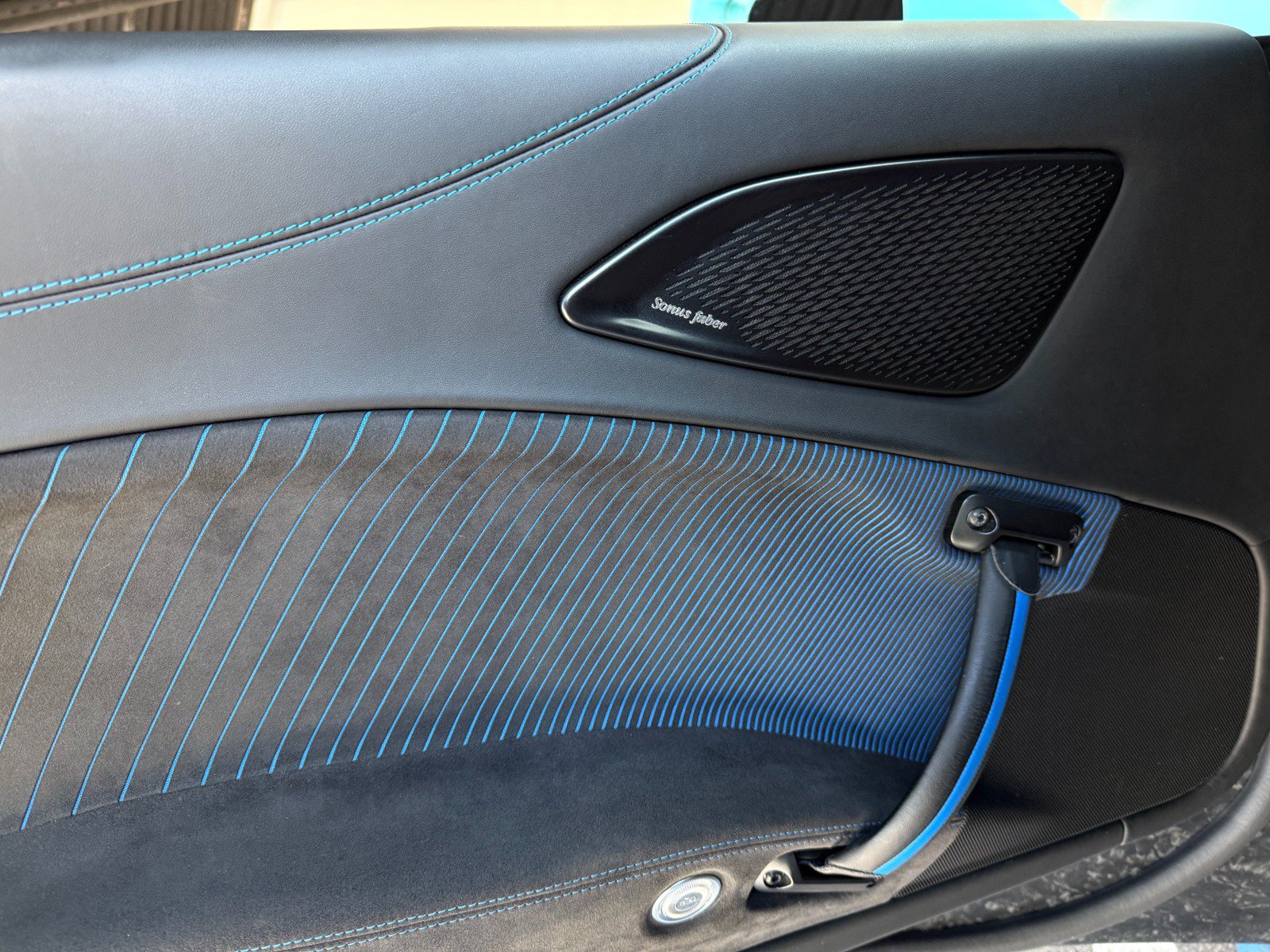 Used 2023 Maserati MC20 Coupe RWD image 32