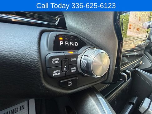 Used 2025 RAM 1500 Laramie w/ Night Edition AWD/4WD image 34